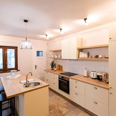 Castel'or Apartment