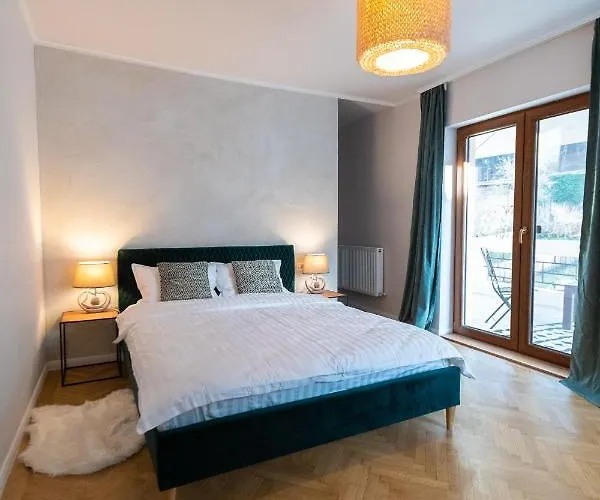 Apartment Castel'or *